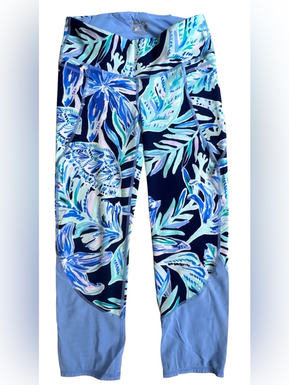 Lilly Pulitzer Luxletic XS Blue Tropical Floral Cropped Active Leggings